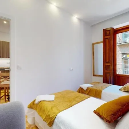 Casa Nino Apartment Alcala de Henares Exterior photo